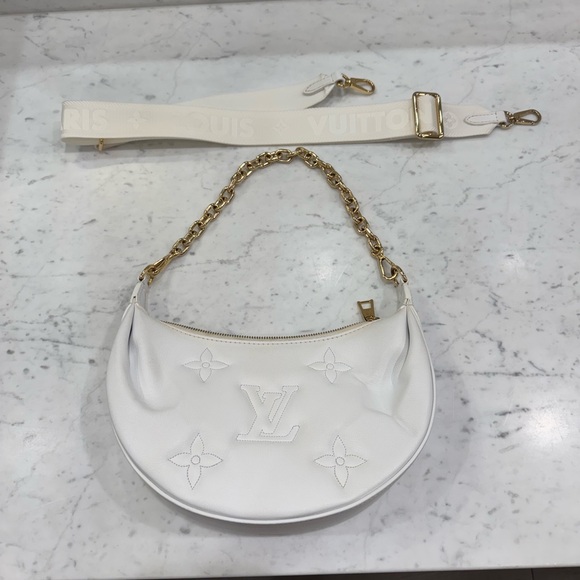 Authentic Louis Vuitton Monogram Bubblegram Over the Moon Shoulder Bag White - Picture 8 of 15